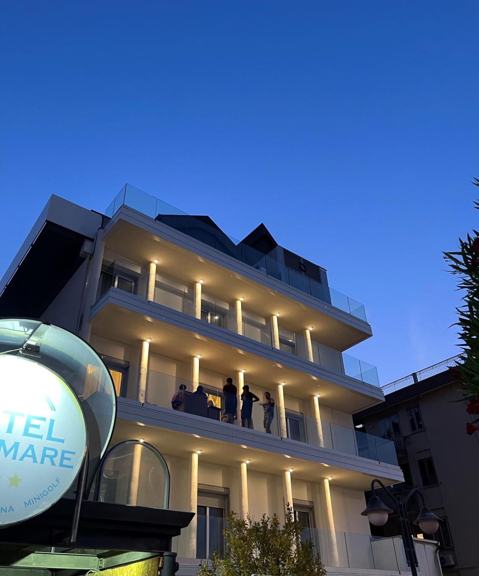 Hotel Miramare Chioggia Sottomarina Con Piscina Extérieur photo